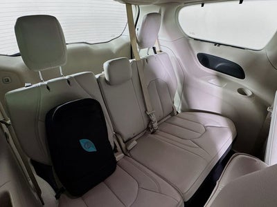 2021 Chrysler Pacifica Hybrid Touring L