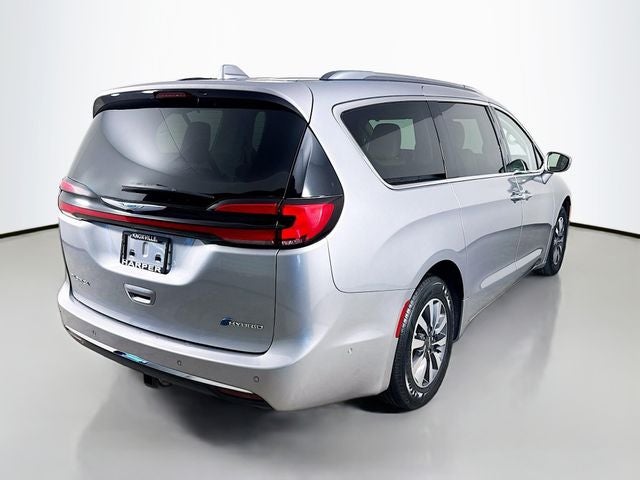 2021 Chrysler Pacifica Hybrid Touring L