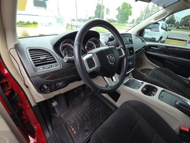 2012 Dodge Grand Caravan Crew