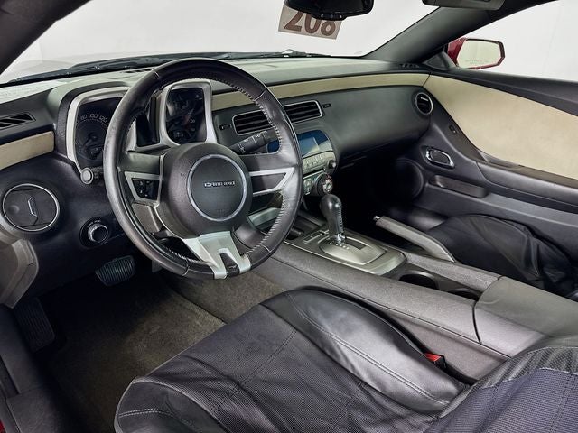 2011 Chevrolet Camaro SS 1SS