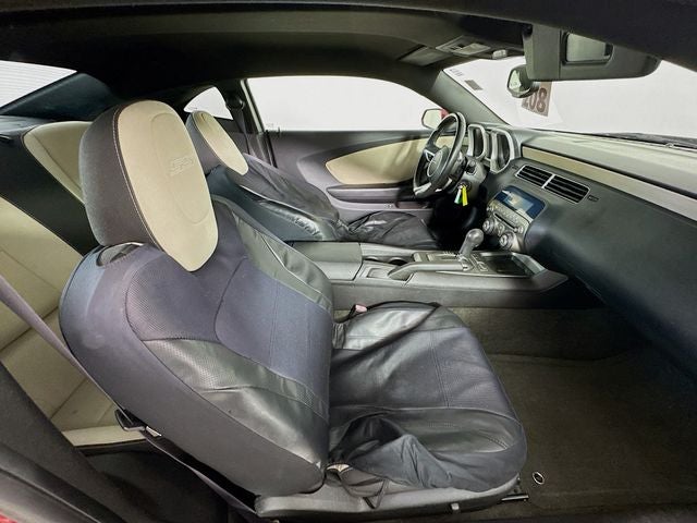 2011 Chevrolet Camaro SS 1SS