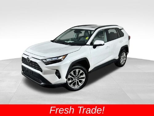 2025 Toyota RAV4 XLE Premium