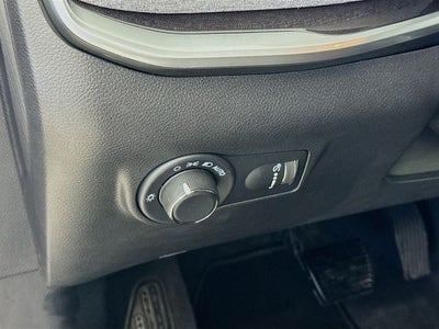 2023 Jeep Compass Sport