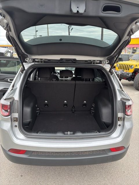 2023 Jeep Compass Sport