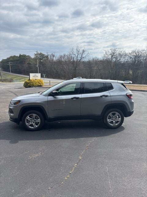 2023 Jeep Compass Sport