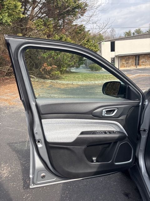 2023 Jeep Compass Sport