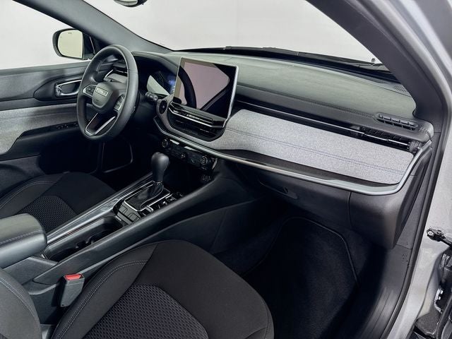 2023 Jeep Compass Sport