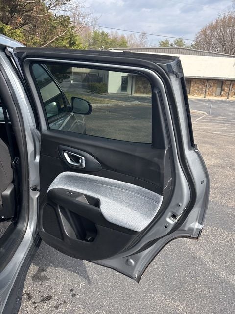 2023 Jeep Compass Sport