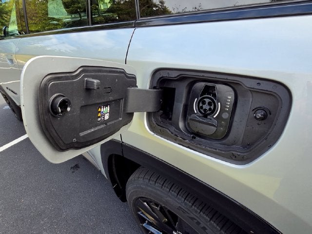 2024 Jeep Wagoneer S Launch Edition