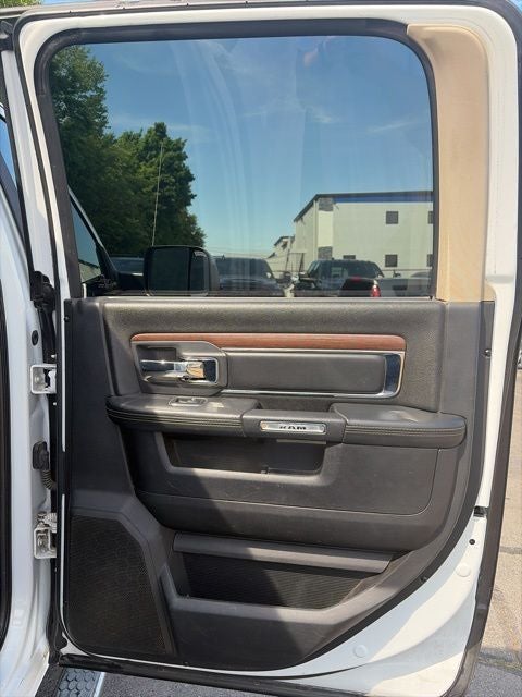 2016 RAM 2500 Laramie