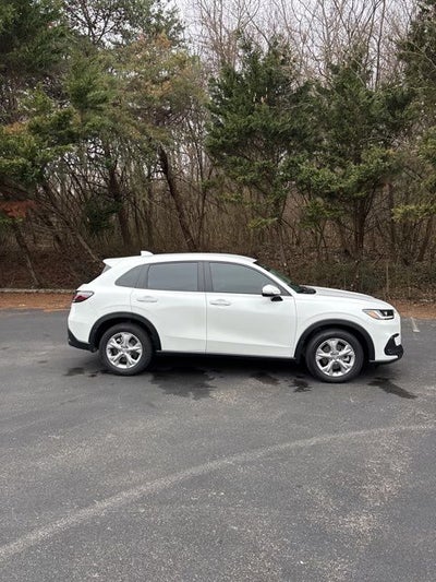 2025 Honda HR-V LX