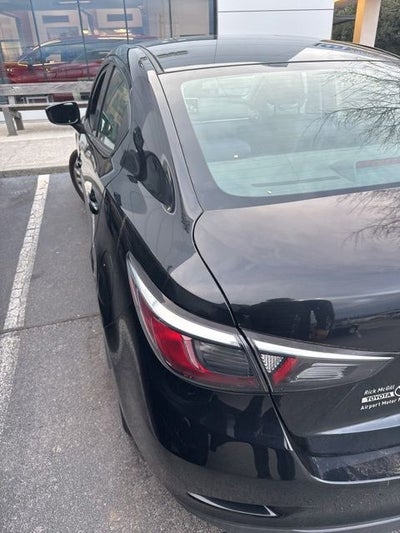 2017 Toyota Yaris iA Base