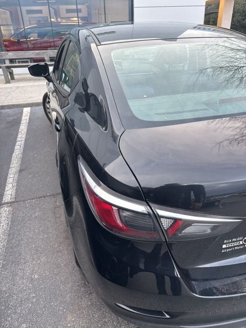 2017 Toyota Yaris iA Base