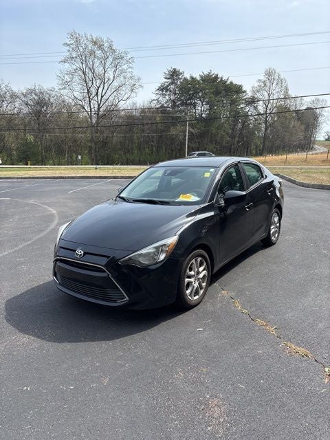 2017 Toyota Yaris iA Base