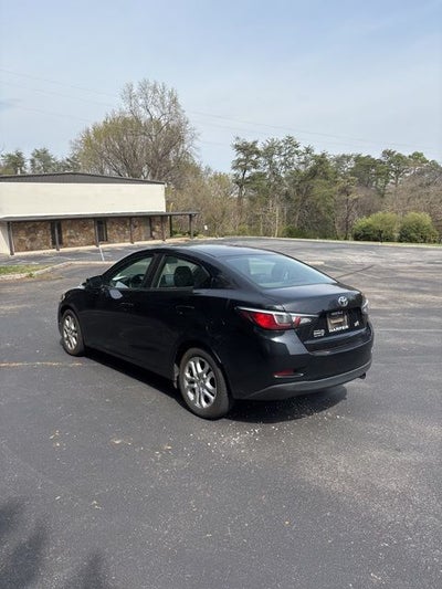 2017 Toyota Yaris iA Base