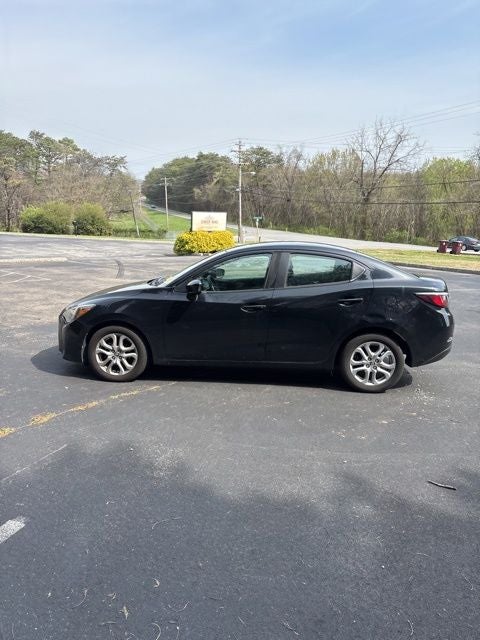 2017 Toyota Yaris iA Base