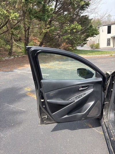 2017 Toyota Yaris iA Base