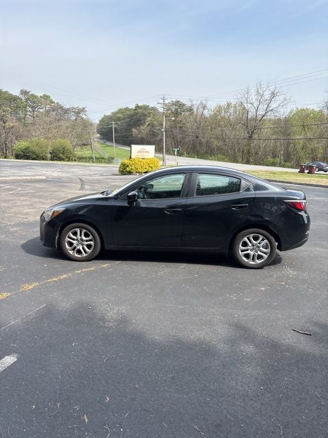 2017 Toyota Yaris iA Base