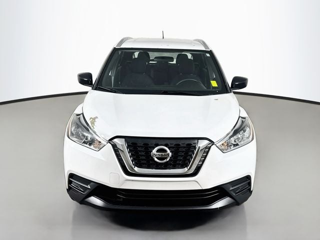 2018 Nissan Kicks S