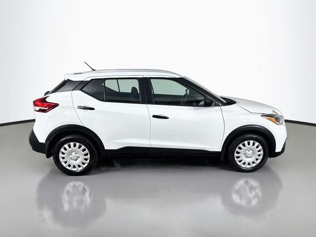 2018 Nissan Kicks S