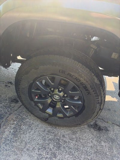 2022 Toyota Tacoma SR5 V6