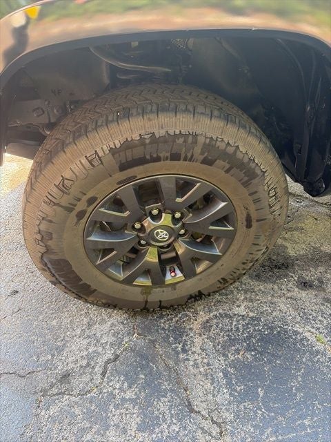2022 Toyota Tacoma SR5 V6
