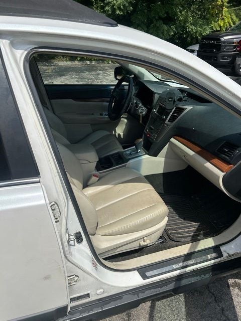 2013 Subaru Outback 2.5i Limited
