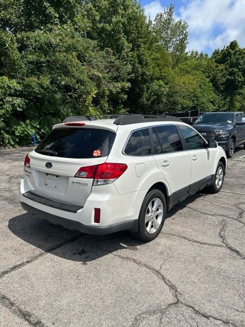2013 Subaru Outback 2.5i Limited
