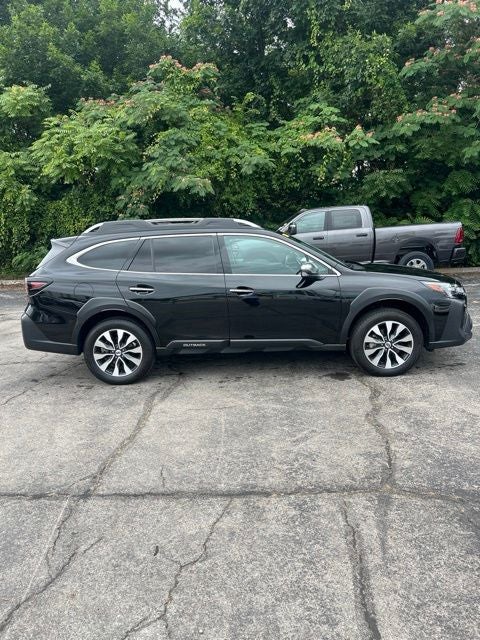 2024 Subaru Outback Touring