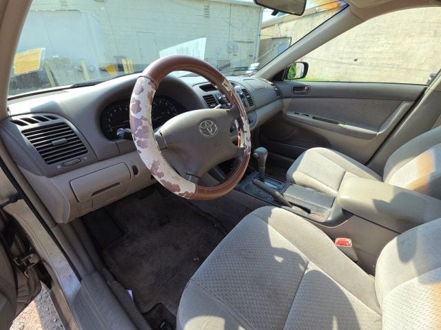 2004 Toyota Camry LE