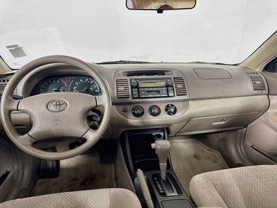 2004 Toyota Camry LE