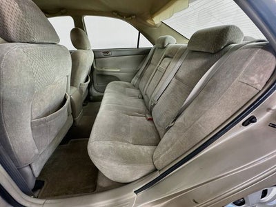 2004 Toyota Camry LE