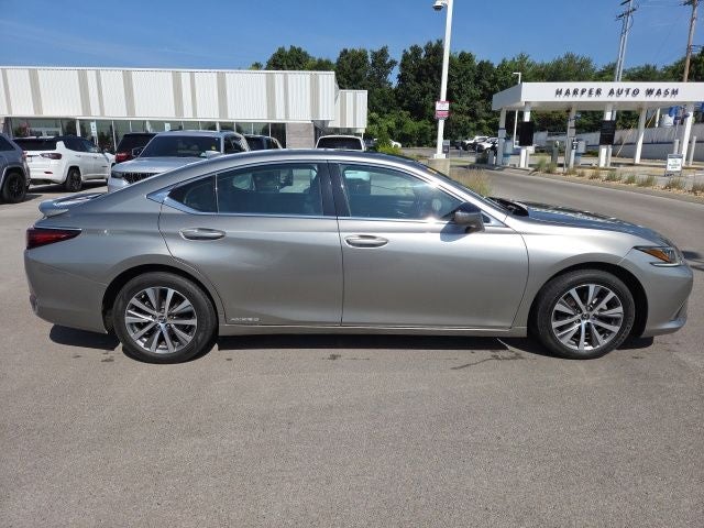 2019 Lexus ES 300h