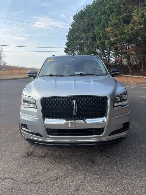 2022 Lincoln Navigator L Black Label