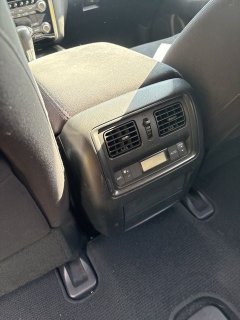 2013 Nissan Pathfinder SV