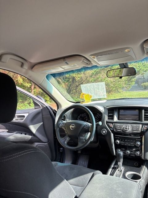 2013 Nissan Pathfinder SV