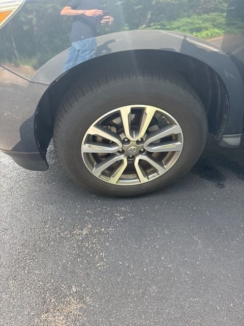 2013 Nissan Pathfinder SV