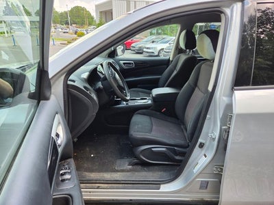 2018 Nissan Pathfinder S