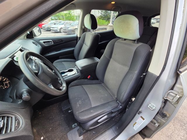 2018 Nissan Pathfinder S