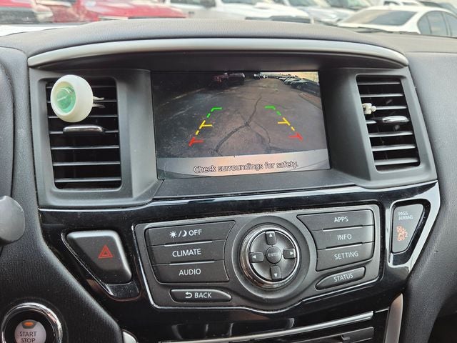 2018 Nissan Pathfinder S