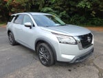 2022 Nissan Pathfinder S