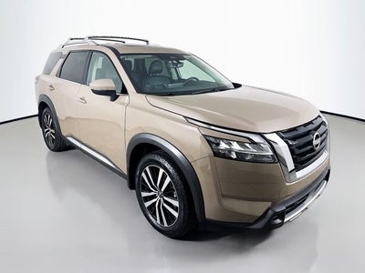 2024 Nissan Pathfinder Platinum