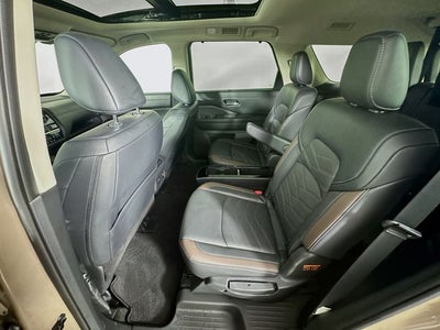 2024 Nissan Pathfinder Platinum