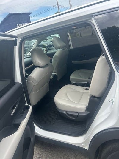 2024 Toyota Grand Highlander Platinum