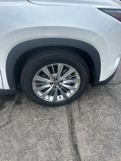 2024 Toyota Grand Highlander Platinum
