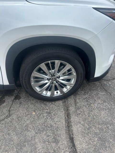 2024 Toyota Grand Highlander Platinum