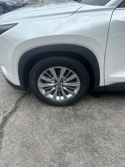 2024 Toyota Grand Highlander Platinum