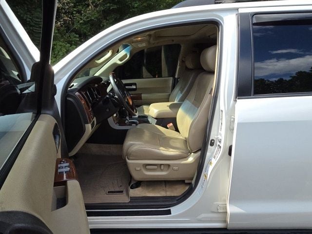 2008 Toyota Sequoia Platinum