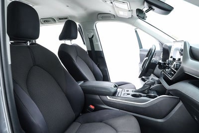 2021 Toyota Highlander LE