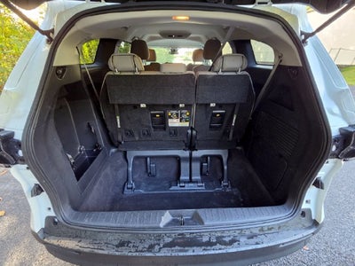 2025 Toyota Sienna LE 8 Passenger